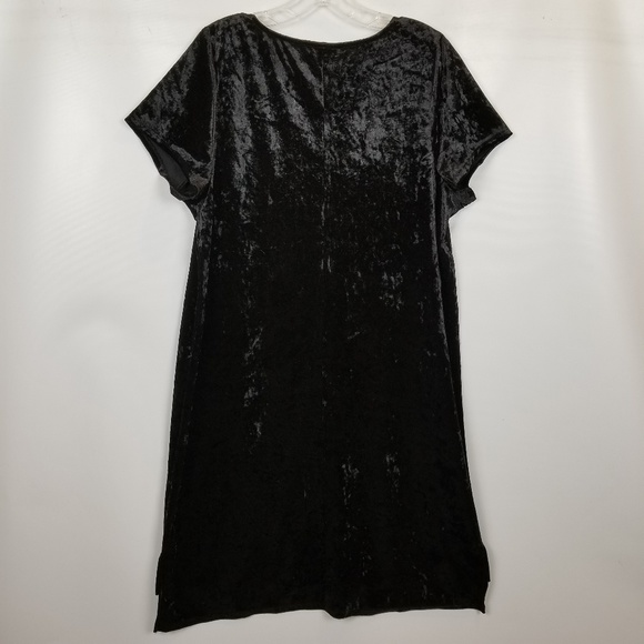 Torrid black velvet dress - Picture 2 of 6